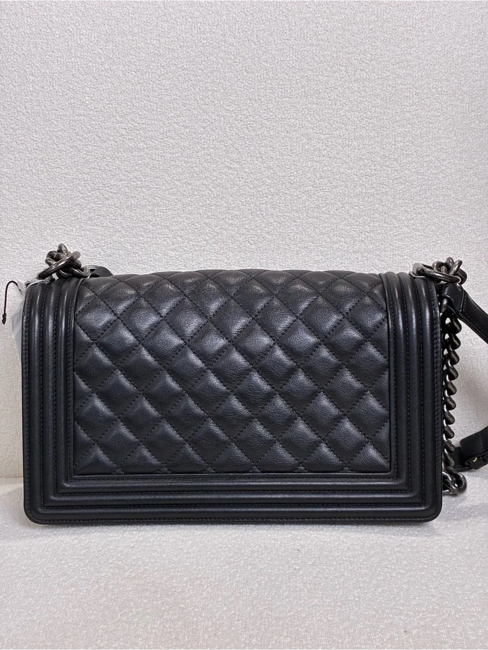 CHANEL Black Quilted Leather Boy Shoulder Bag with Silver-Tone Hardware
